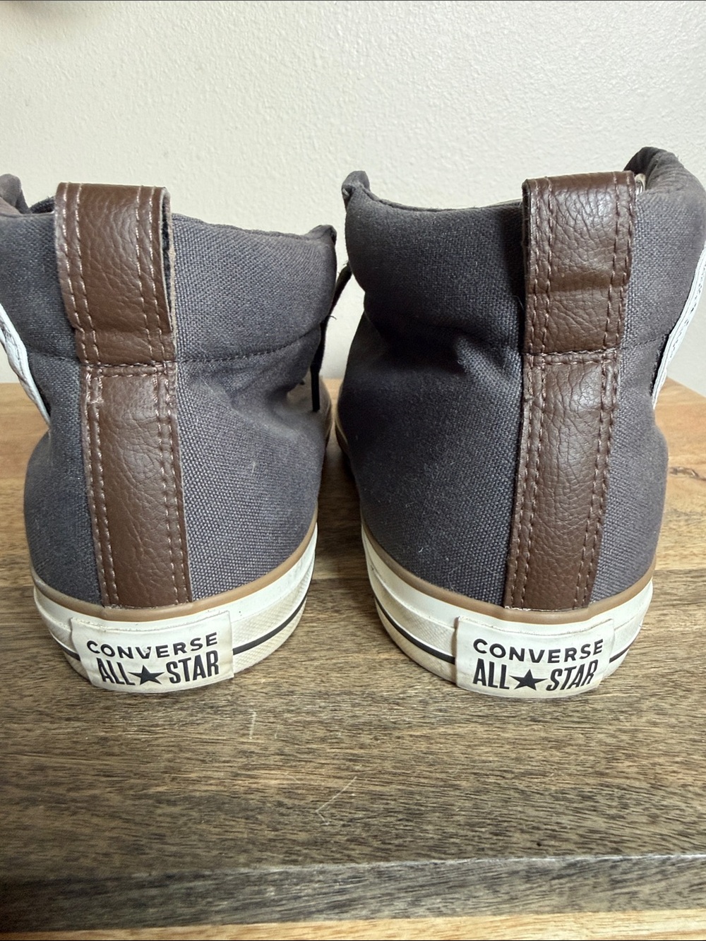 Converse Men’s Gray High-Top Canvas Sneakers with White Toe Cap - Picture 6 of 8